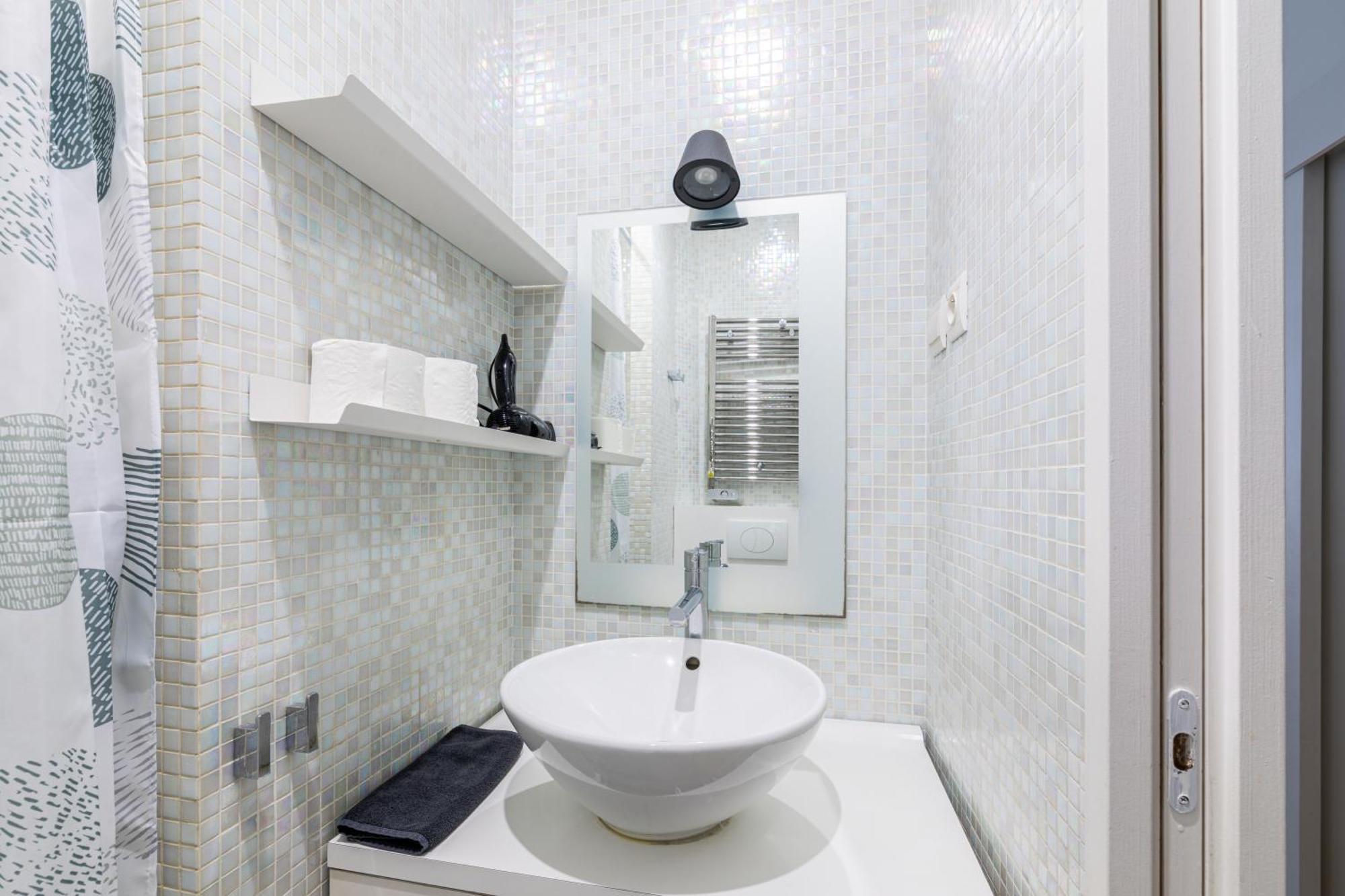 פריז Luxurious 1 Bedroom Republique Vinaigriers Free Netflix מראה חיצוני תמונה
